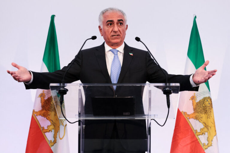 at-munich-convention,-iran’s-crown-prince-declares-opposition-to-islamic-regime
