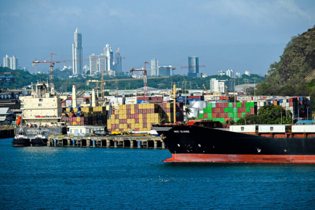 court-rules-ck-hutchison’s-control-of-panama-canal-ports-‘unconstitutional’
