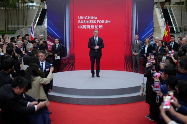 trump-says-starmer’s-trade-deals-with-china-are-‘very-dangerous’-for-britain