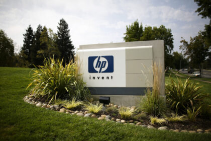 hp’s-ai-push-to-trim-headcount-by-up-to-10-percent-through-2028