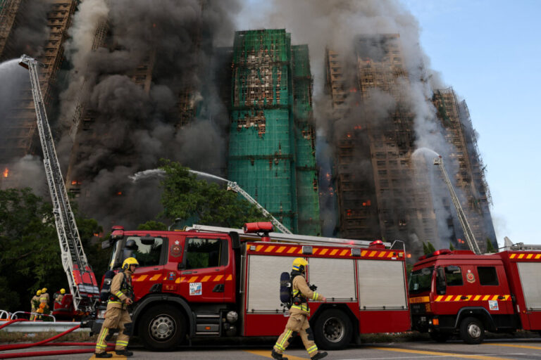 rescue-operation-at-hong-kong-fire-ends-as-death-toll-climbs-to-128-with-hundreds-missing