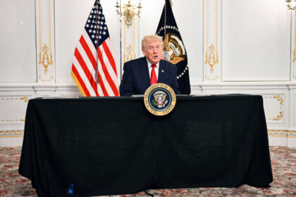 trump-says-us-may-cut-income-tax-completely-in-next-couple-of-years-due-to-tariff-income