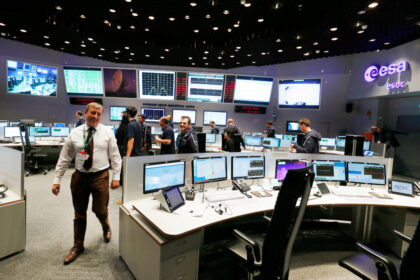 europe-approves-record-$25-billion-budget-for-space-agency