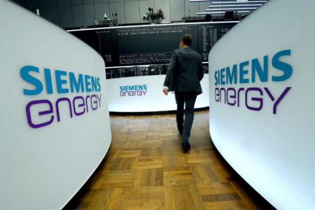 siemens-energy-to-invest-$1-billion-in-us-energy-sector,-manufacturing