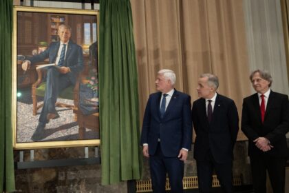 carney-praises-former-pm-harper-for-his-policy,-legislative-accomplishments-at-portrait-ceremony