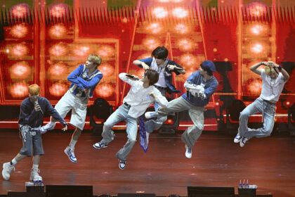 major-k-pop-artists-and-record-labels-donate-millions-in-aid-after-hong-kong-apartment-complex-fire