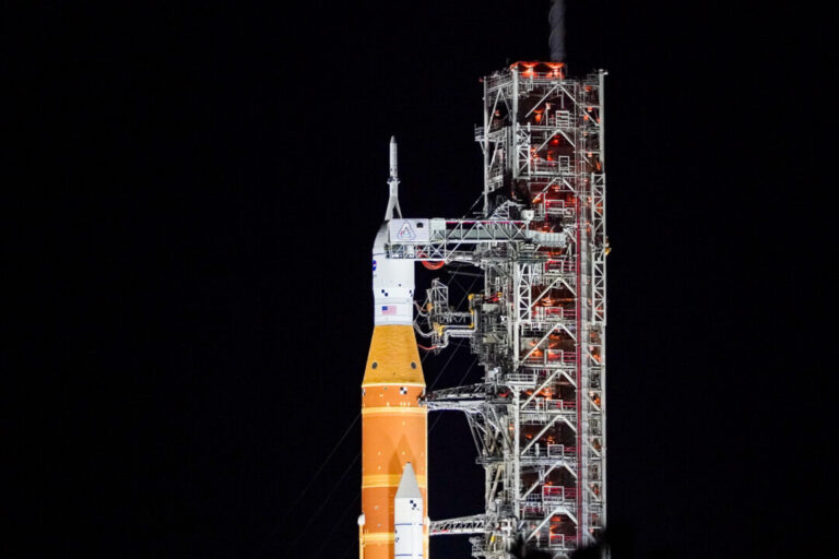 nasa-leadership-shed-light-on-moon-mission-dress-rehearsal