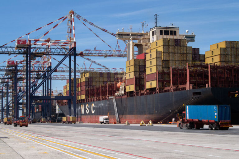 trump-extends-african-free-trade-agreement-easing-tariff-fears-amid-tensions