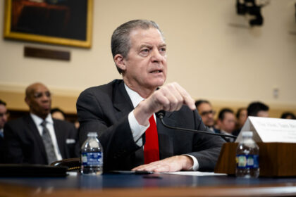 beijing-waging-‘war-on-god’-in-persecuting-faith,-congress-hears