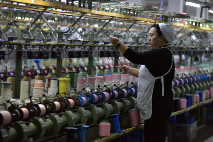 china’s-slow-economy-seems-set-to-go-even-slower-in-2026