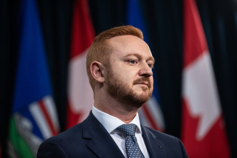 alberta-releases-details-about-motion-to-oppose-federal-gun-buyback-program