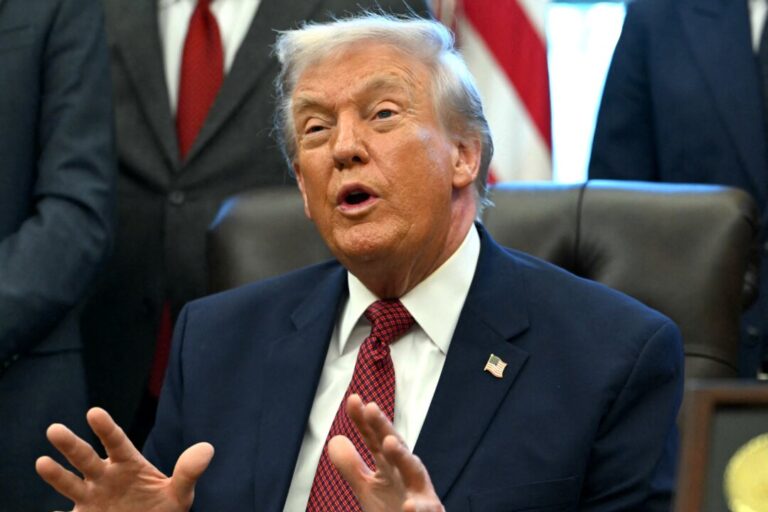 trump-gives-most-direct-endorsement-for-abolishing-federal-income-tax