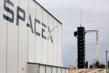 lawmakers-seek-pentagon-probe-of-spacex-over-potential-china-linked-investment