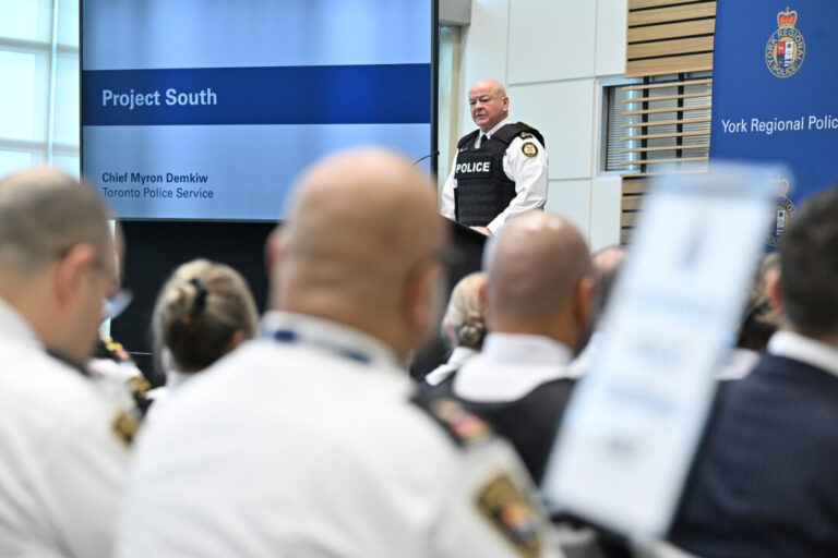 5-more-toronto-area-police-officers-suspended-in-ongoing-corruption-probe