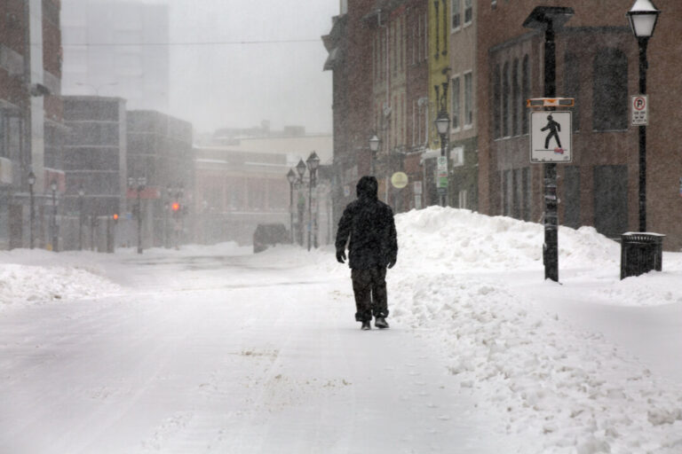 winter-storm-moves-into-atlantic-canada,-bringing-heavy-wet-snow-and-high-winds