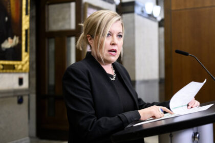 virtual-citizenship-ceremonies-should-end,-says-conservative-critic